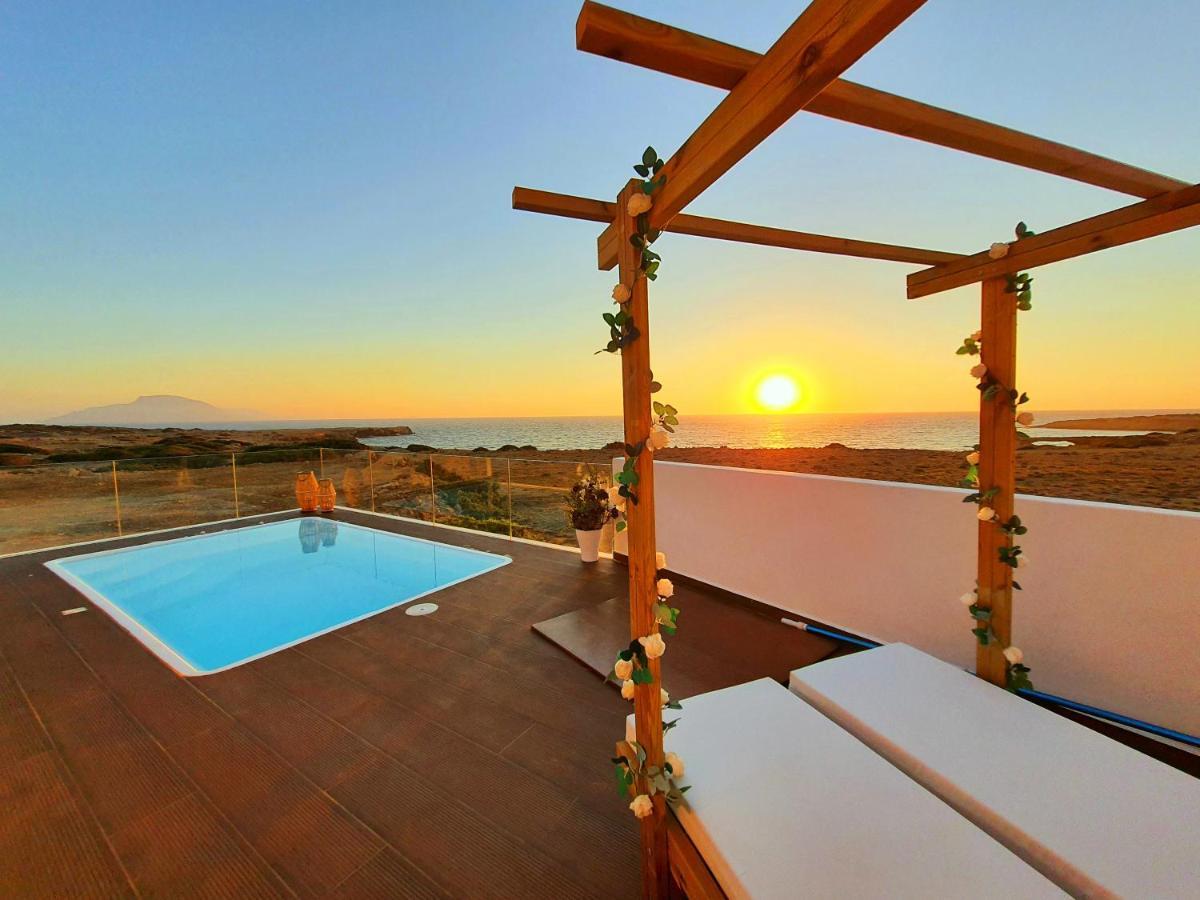 Tramonto Luxury Villa No1- Breathtaking Sunset View Foiníkion المظهر الخارجي الصورة