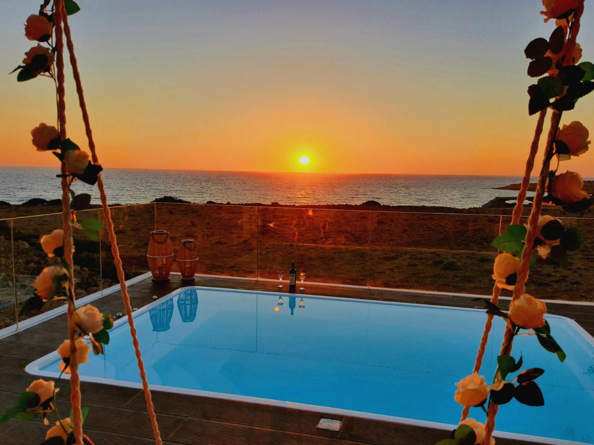 Tramonto Luxury Villa No1- Breathtaking Sunset View Foiníkion المظهر الخارجي الصورة